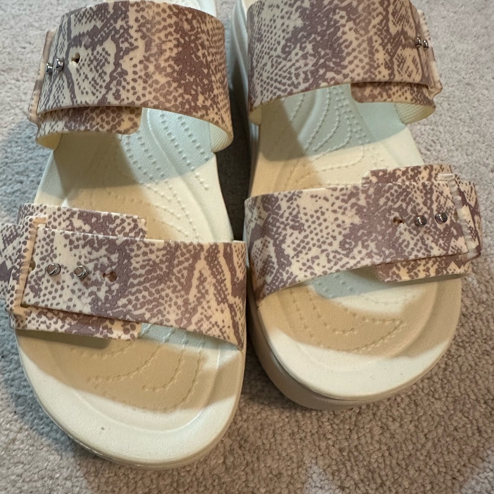 CROCS LiteRide Cream Sandals With Snake Skin straps